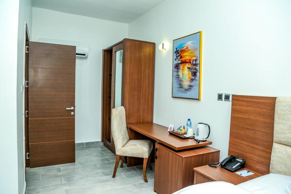 Hotel Stratton 38 Asokoro Exterior foto